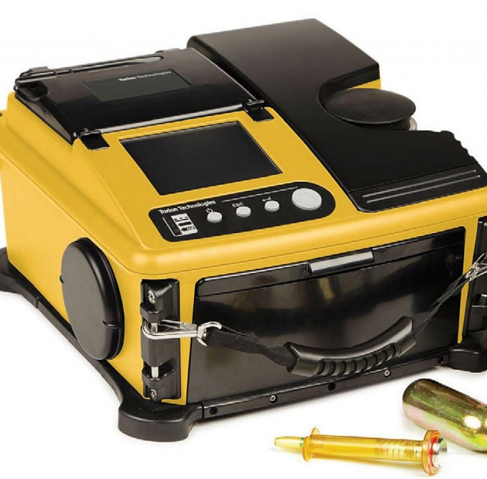 Picture of portable GC-MS